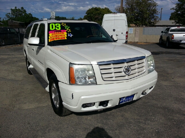 2003 Cadillac Escalade SR5 Sport Utility 4D