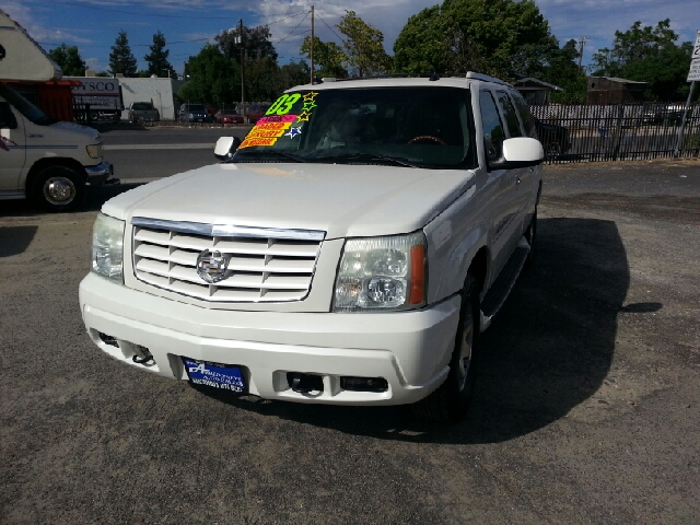 2003 Cadillac Escalade SR5 Sport Utility 4D