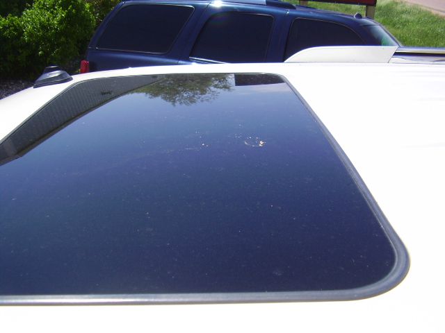 2003 Cadillac Escalade EX - DUAL Power Doors