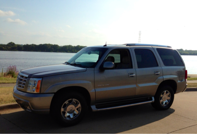 2003 Cadillac Escalade EX - DUAL Power Doors
