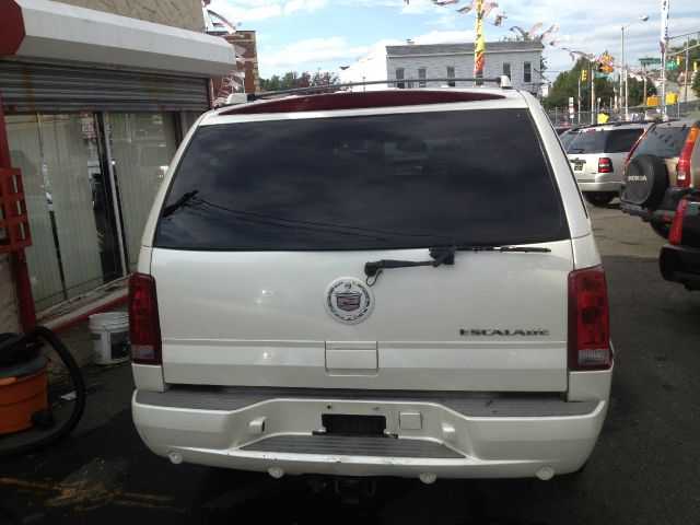 2003 Cadillac Escalade EX - DUAL Power Doors