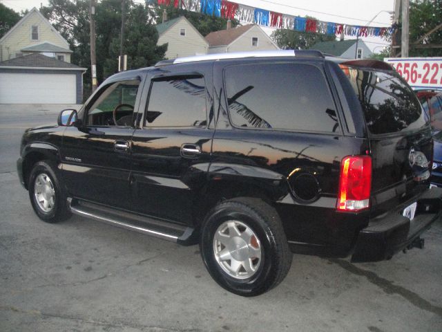 2003 Cadillac Escalade EX - DUAL Power Doors