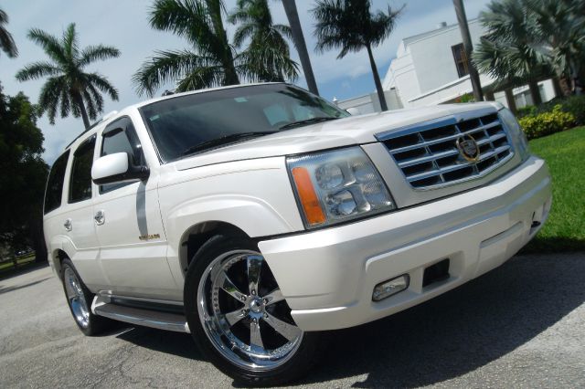 2003 Cadillac Escalade EX - DUAL Power Doors