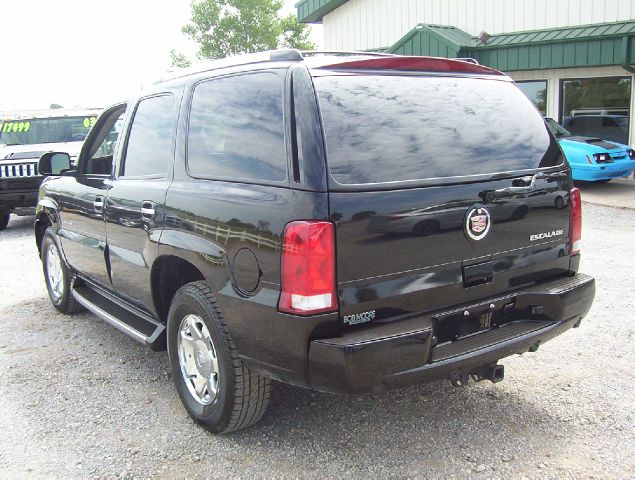 2004 Cadillac Escalade EX - DUAL Power Doors