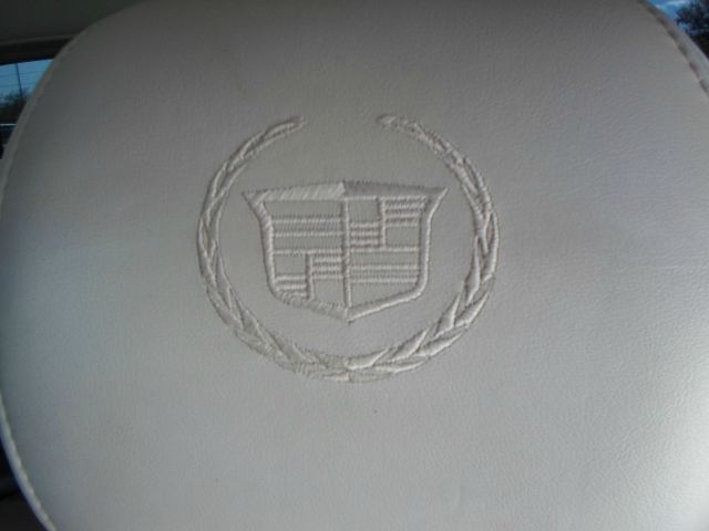 2004 Cadillac Escalade EX - DUAL Power Doors