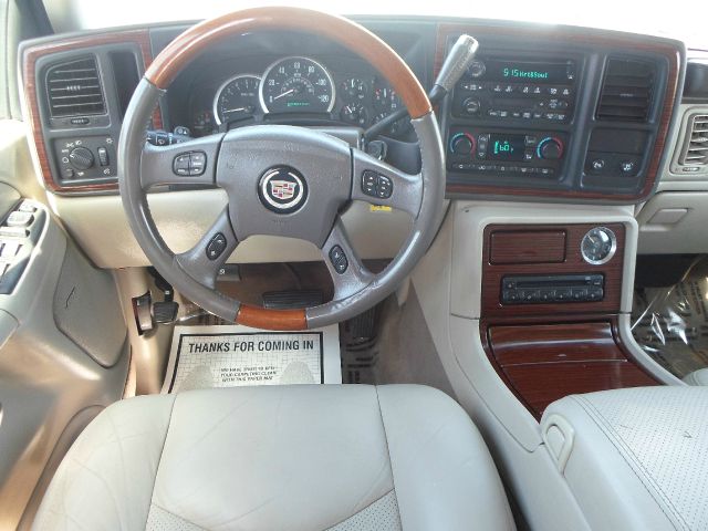 2004 Cadillac Escalade EX - DUAL Power Doors