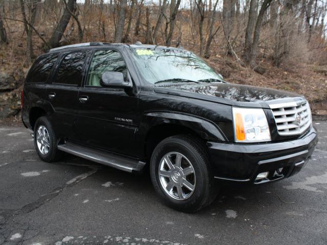 2004 Cadillac Escalade Unknown