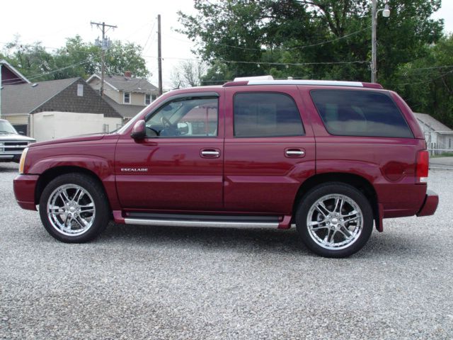 2004 Cadillac Escalade EX - DUAL Power Doors