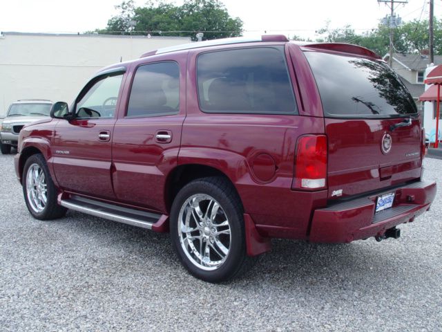 2004 Cadillac Escalade EX - DUAL Power Doors