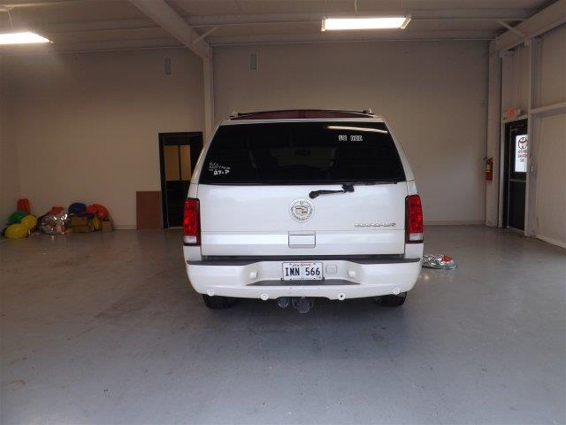 2004 Cadillac Escalade Unknown