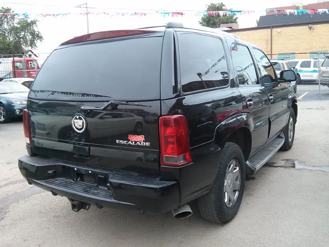 2004 Cadillac Escalade EX - DUAL Power Doors