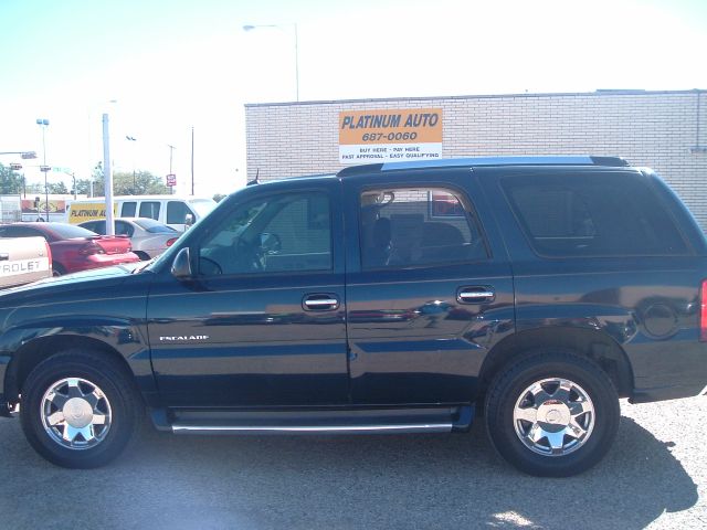 2004 Cadillac Escalade EX - DUAL Power Doors