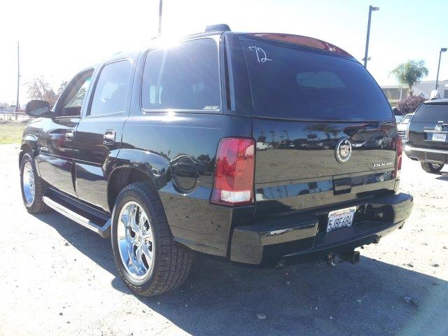 2004 Cadillac Escalade Unknown