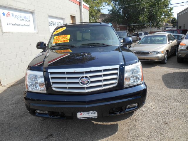 2005 Cadillac Escalade EX - DUAL Power Doors