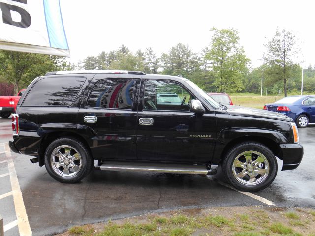 2005 Cadillac Escalade 1500 SLE Ext. Cab 2WD