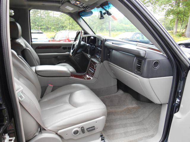 2005 Cadillac Escalade 1500 SLE Ext. Cab 2WD
