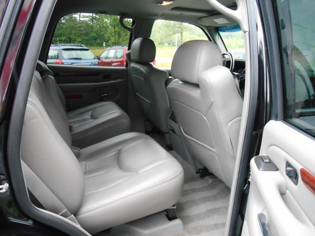 2005 Cadillac Escalade 1500 SLE Ext. Cab 2WD