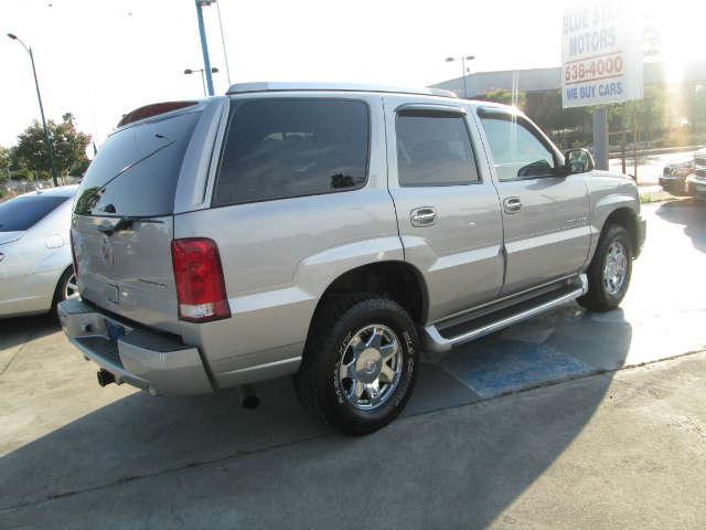 2005 Cadillac Escalade Unknown