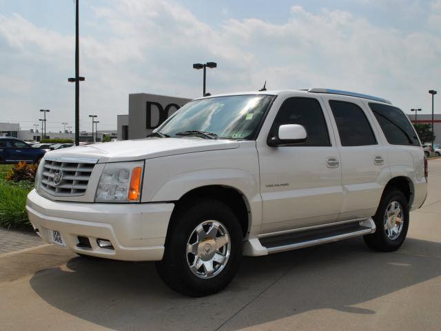 2005 Cadillac Escalade Unknown