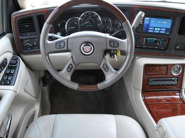 2005 Cadillac Escalade Unknown