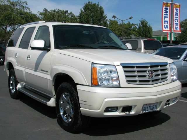 2005 Cadillac Escalade EX - DUAL Power Doors