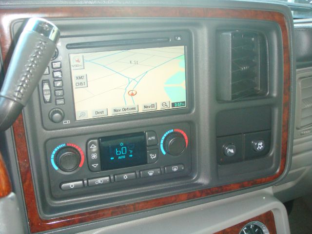 2005 Cadillac Escalade EX - DUAL Power Doors