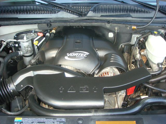 2005 Cadillac Escalade EX - DUAL Power Doors