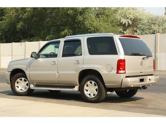 2005 Cadillac Escalade Unknown