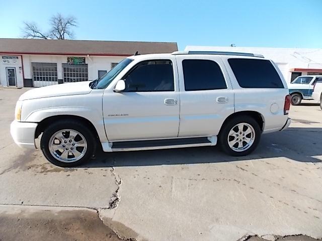 2006 Cadillac Escalade Unknown
