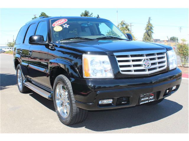 2006 Cadillac Escalade EX - DUAL Power Doors