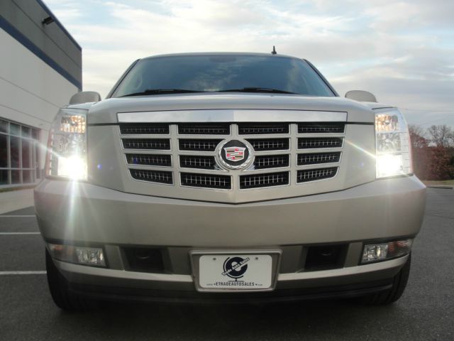 2007 Cadillac Escalade EX - DUAL Power Doors