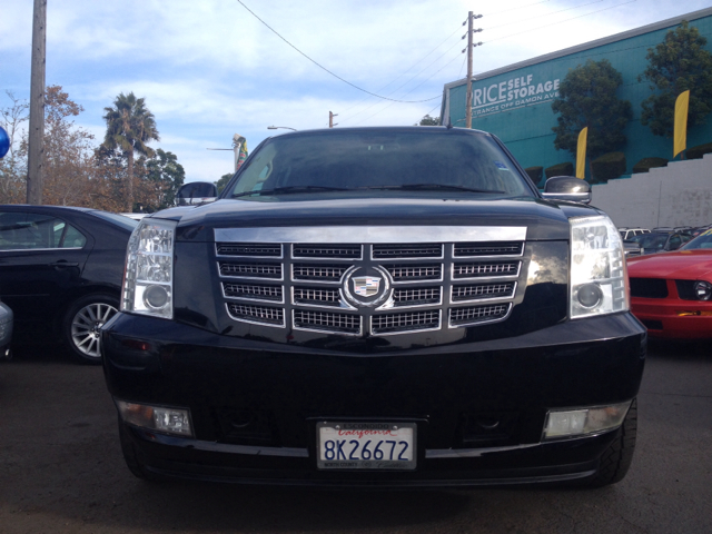 2007 Cadillac Escalade EX - DUAL Power Doors