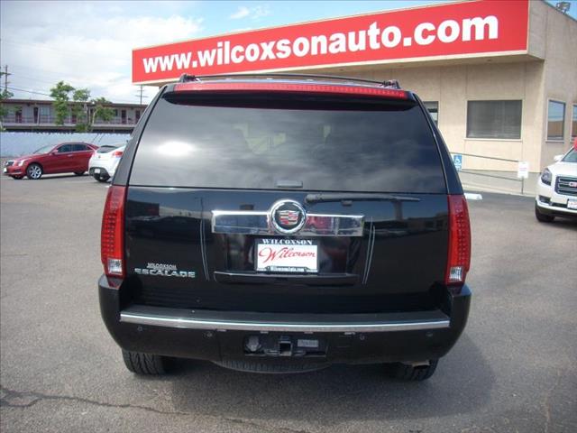2007 Cadillac Escalade Wagon SE