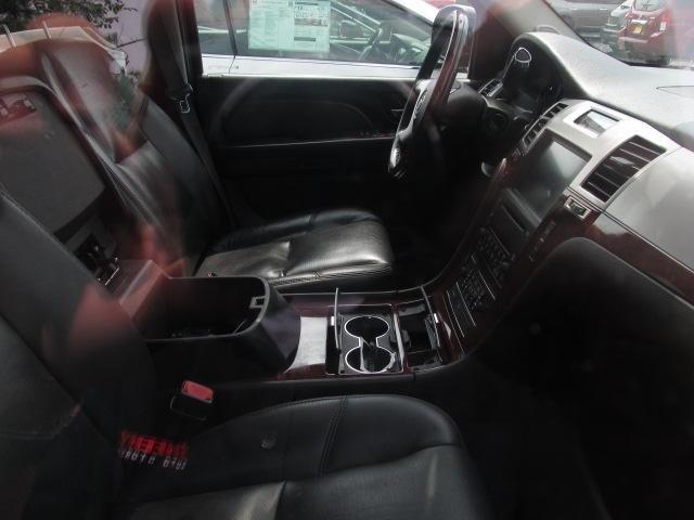 2007 Cadillac Escalade Base