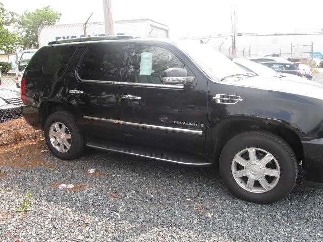 2007 Cadillac Escalade Base
