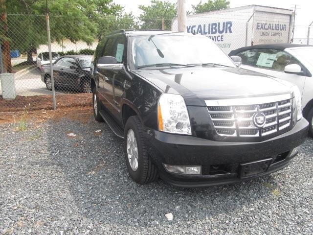 2007 Cadillac Escalade Base