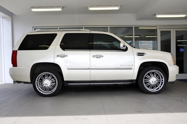 2007 Cadillac Escalade Unknown