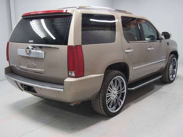 2007 Cadillac Escalade EX - DUAL Power Doors