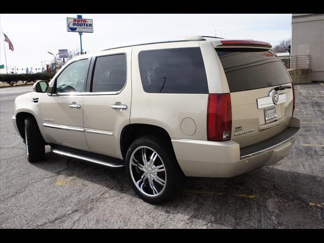 2007 Cadillac Escalade Laramie