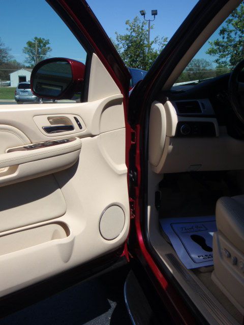 2007 Cadillac Escalade EX - DUAL Power Doors