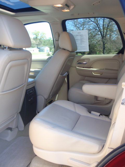 2007 Cadillac Escalade EX - DUAL Power Doors