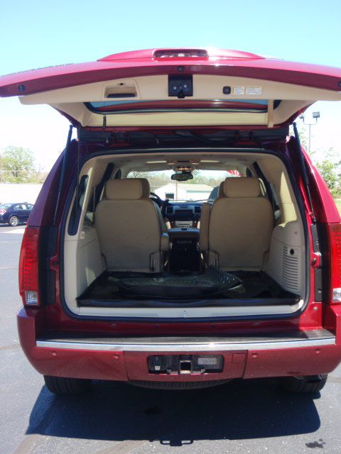 2007 Cadillac Escalade EX - DUAL Power Doors