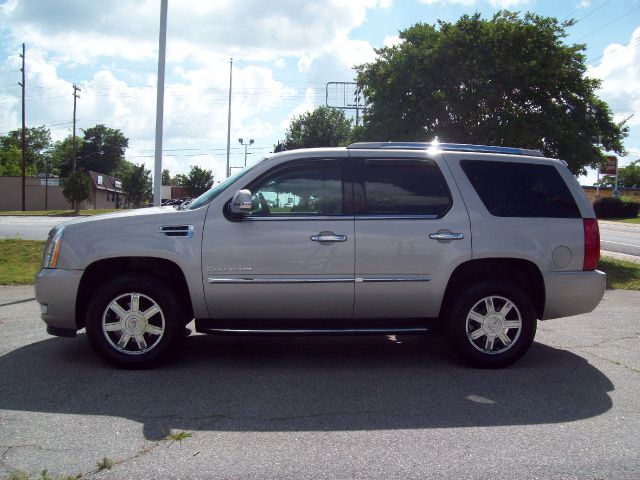 2007 Cadillac Escalade EX - DUAL Power Doors