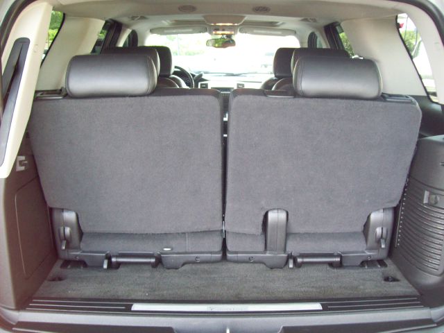 2007 Cadillac Escalade EX - DUAL Power Doors