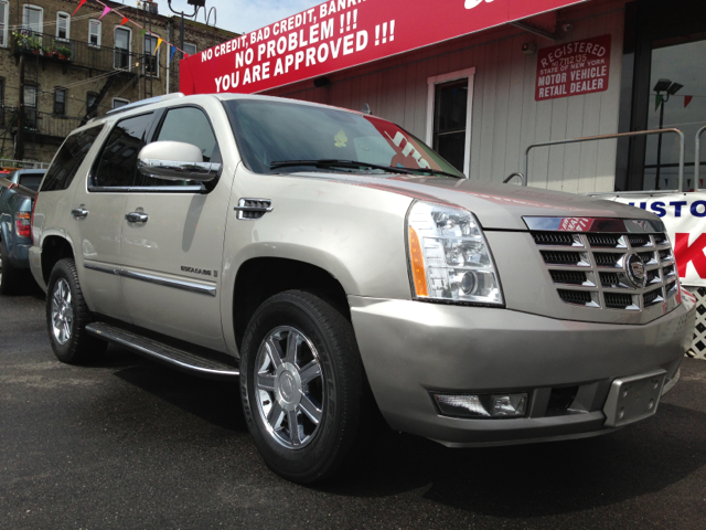 2007 Cadillac Escalade EX - DUAL Power Doors