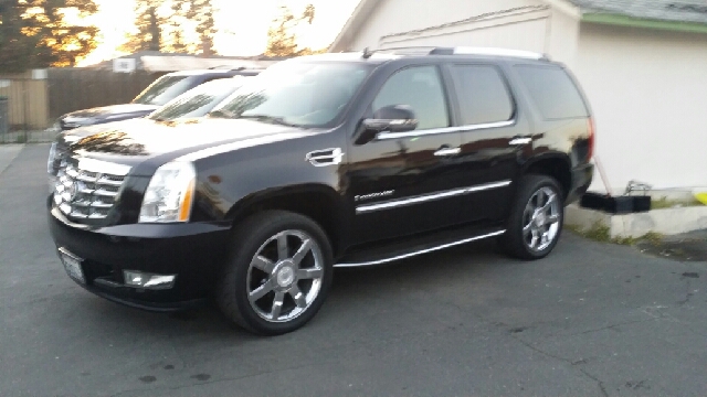 2007 Cadillac Escalade EX - DUAL Power Doors