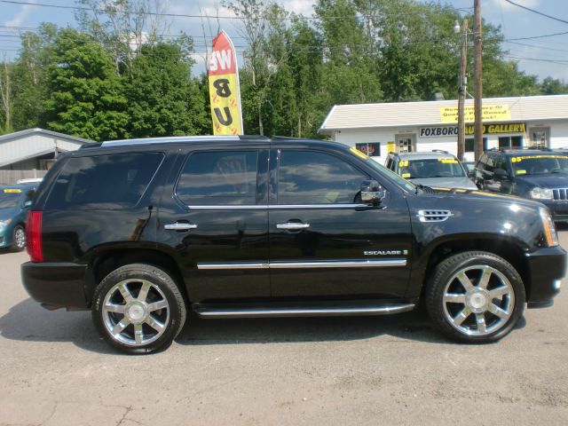 2007 Cadillac Escalade GLS PZEV