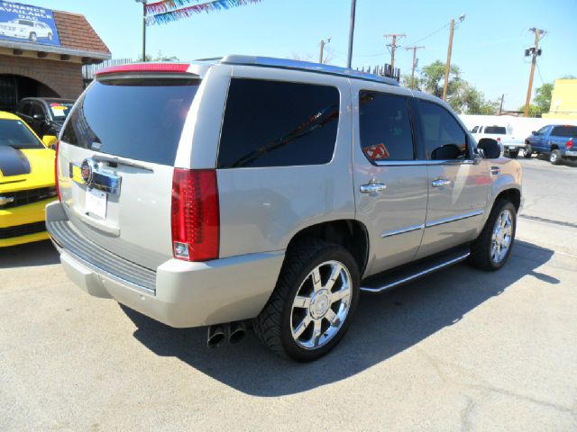 2007 Cadillac Escalade EX - DUAL Power Doors