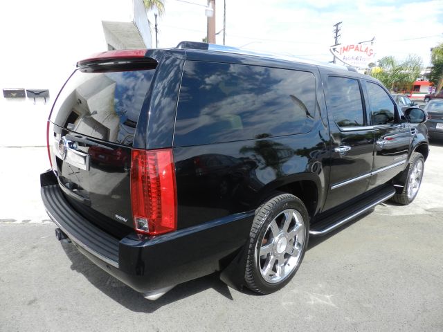 2007 Cadillac Escalade SR5 Sport Utility 4D