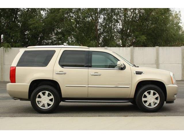 2008 Cadillac Escalade Unknown